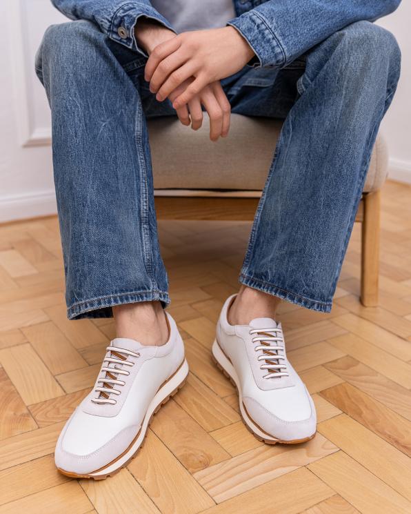 Biało-beżowe sneakersy męskie sznurowane ze skóry licowej 151-3401-17-BIAŁ