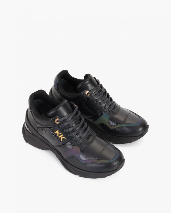 Czarne sneakersy ortalionowe 083-129-CZAR-ORT