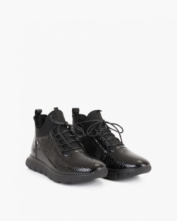 Czarne sneakersy lakierowane 105-78701-CZARNY