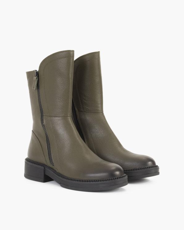 Oliwkowe botki skórzane 135-450142-KHAKI