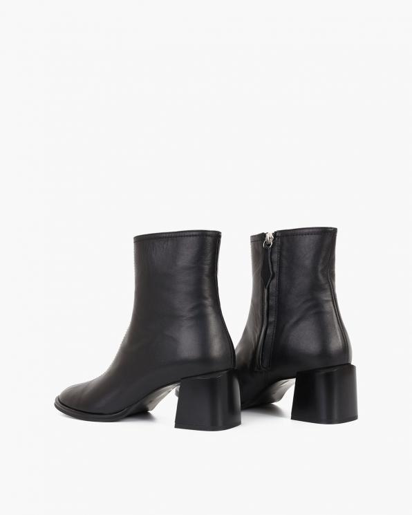 Czarne botki skórzane na klocku 079-788-CZARNY