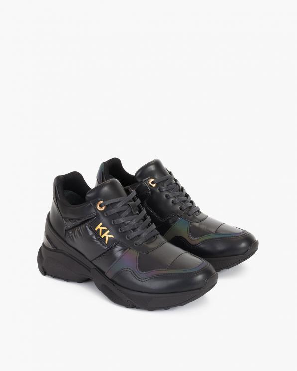 Czarne sneakersy ortalionowe 083-129-CZAR-ORT