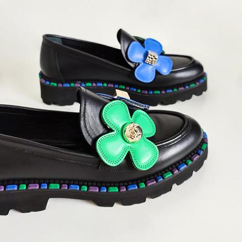 Buty na wiosenne spacery: wygodne i stylowe propozycje