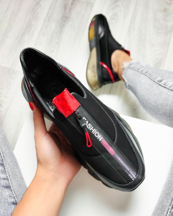 Czarno-czerwone sneakersy materiałowe z lampasem 086-306-CZAR-CZE