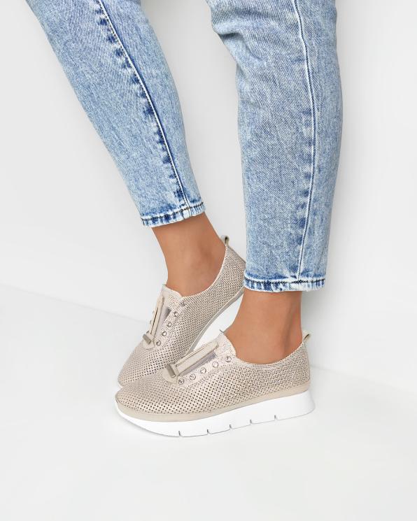 Złote sneakersy skórzane ażurowe 108-399-148